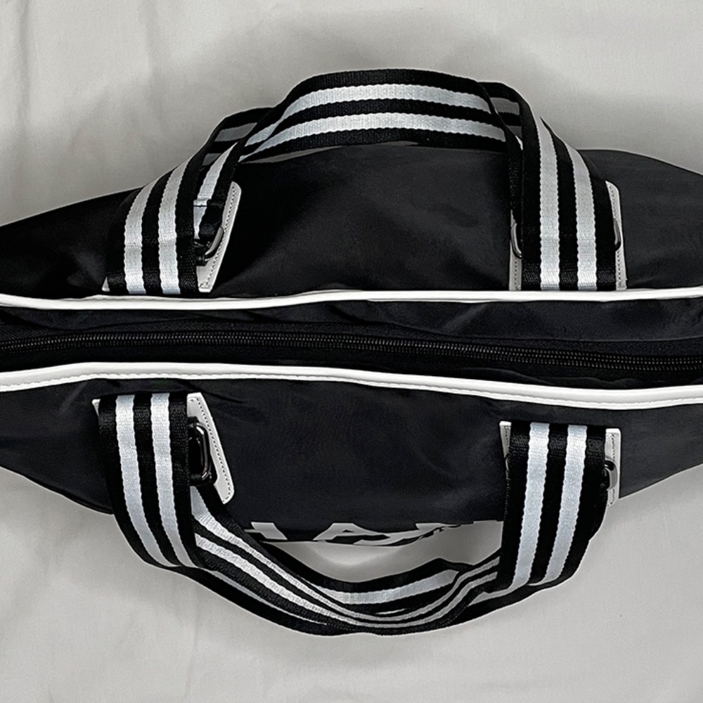 New ~Chanel~ Large Bag with Double Handles - Picture 4 of 8